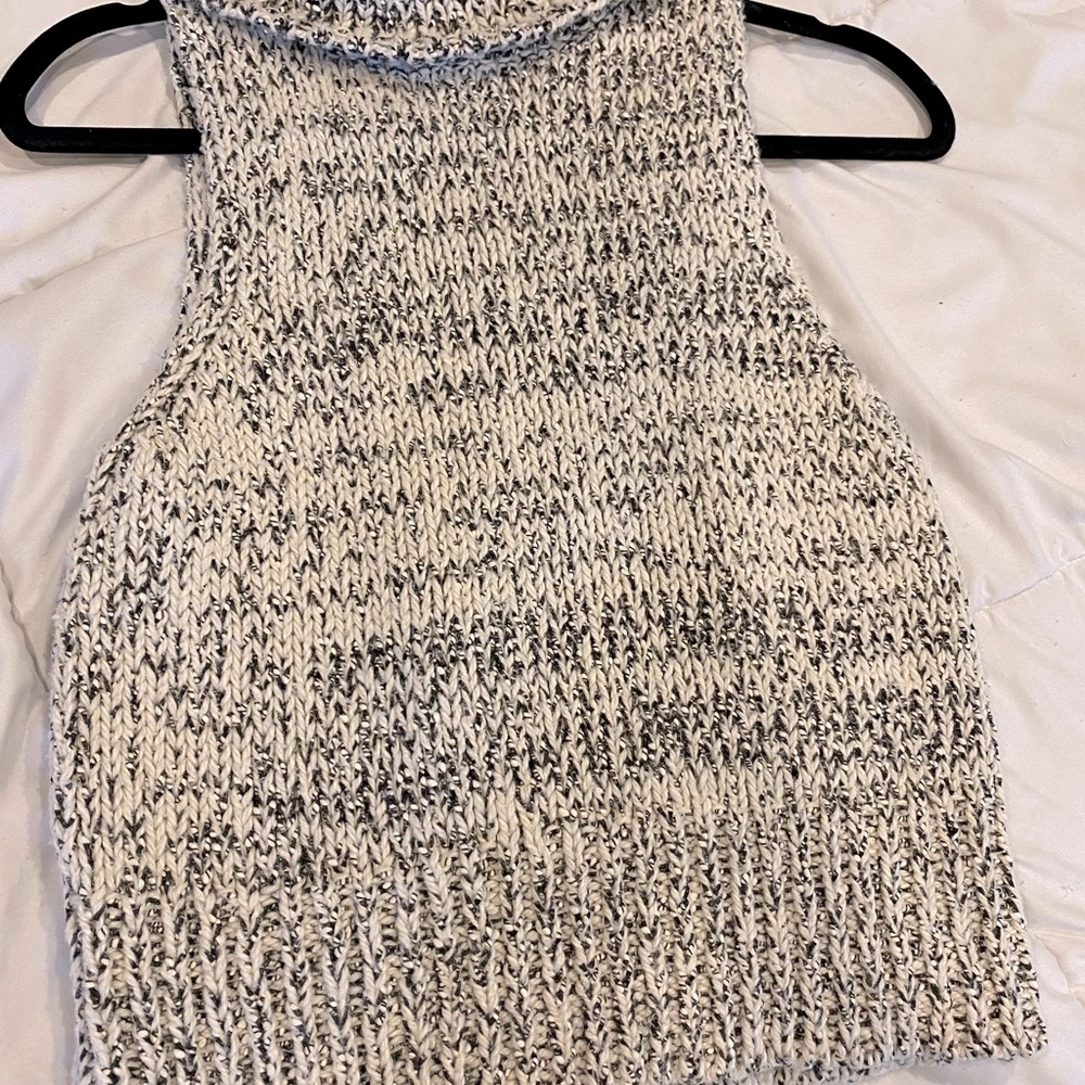 kendall and kylie knit turtleneck tanktop